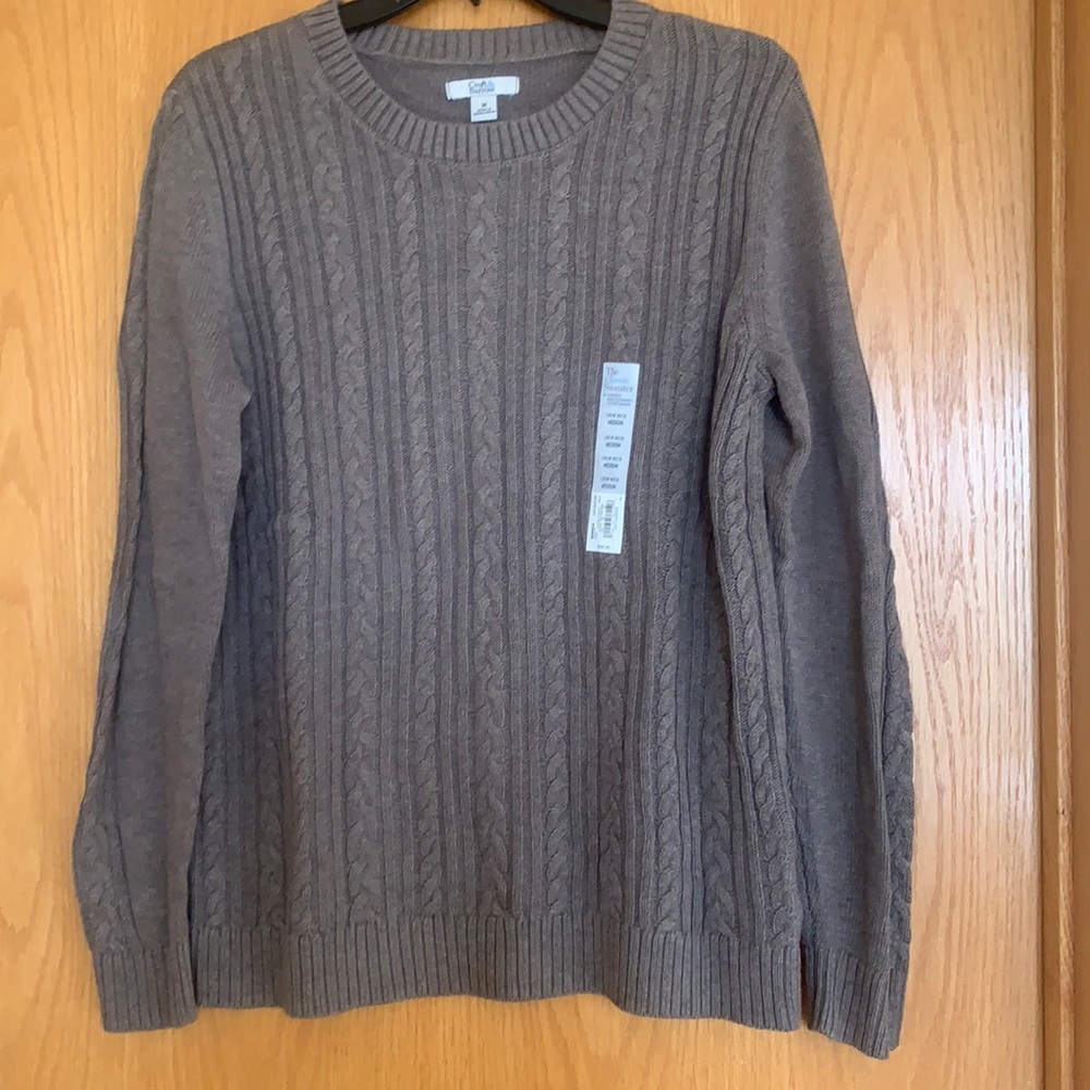 Croft and Barrow crew neck sweater.  Gray.  Size M.  NWT